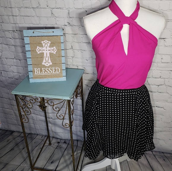 BCBGeneration Dresses & Skirts - 💥LAST CHANCE💥B&W chiffon polka dot skirt_c BCBGeneration Dresses & Skirts - 💥LAST CHANCE💥B&W chiffon polka dot skirt_c